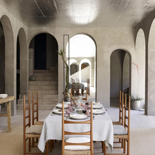 Ένα ονειρεμένο σπίτι, ύμνος στη Φύση και το...τσιμέντο!