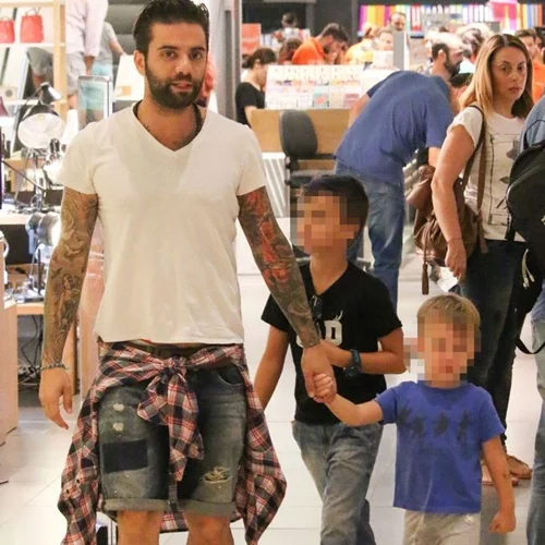 Θοδωρής Μαραντίνης: Για ψώνια με τους γιους του