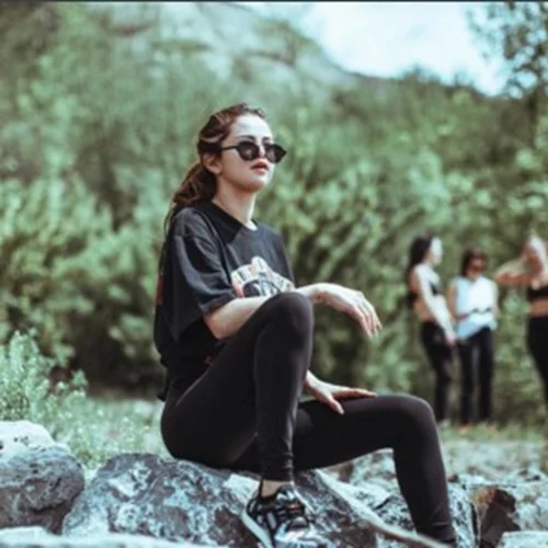 Selena Gomez: Το trailer της νέας της ταινίας μόλις κυκλοφόρησε