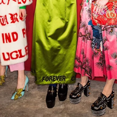 Gucci Άνοιξη/ Καλοκαίρι 2017: 35+1 φωτογραφίες από το πιο μεγαλοπρεπές fashion show του Μιλάνου