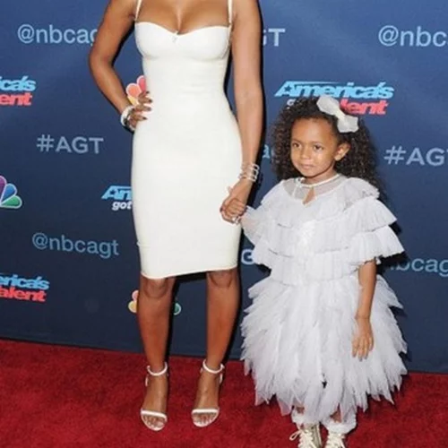 Η μικρή κόρη της σταρ είναι ό,τι πιο γλυκό είδαμε σήμερα