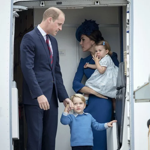 Πρίγκιπας George: Έκλεψε τις εντυπώσεις στο ταξίδι της οικογένειας στον Καναδά