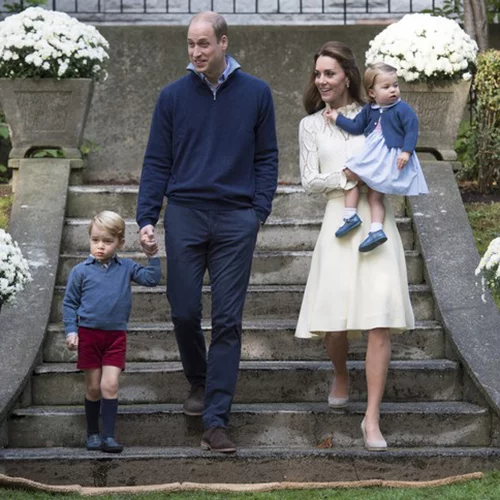 Kate - William | Η πρώτη εμφάνιση με τα παιδιά τους στον Καναδά