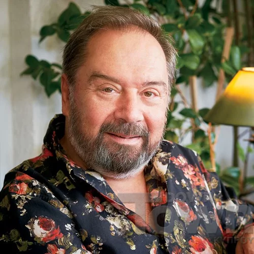 Ο Σταμάτης Φασουλής για τις κατηγορίες: "Καθίστε φρόνιμα. Ας αφήσουμε τη Δικαιοσύνη ή τα θύματα να μιλήσουν"