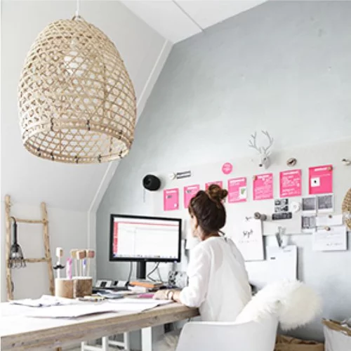 Αυτή είναι η 1η κίνηση που πρέπει να κάνεις κάθε πρωί στο γραφείο