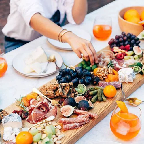 Είσαι καλεσμένη στο μεγαλύτερο κυριακάτικο τραπέζι από το Fairy!