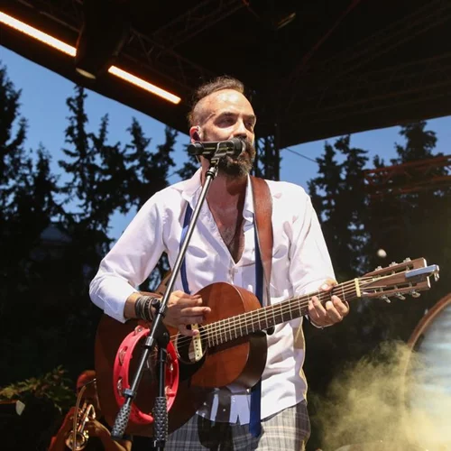 Πάνος Μουζουράκης: Μιλά για το πρόβλημα με την δυσλεξία