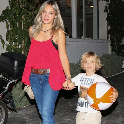 Λίνα Σακκά: Για φαγητό με τον γιο της