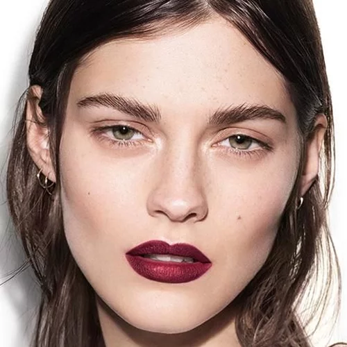 Matte look: Πώς θα υιοθετήσεις την τάση!