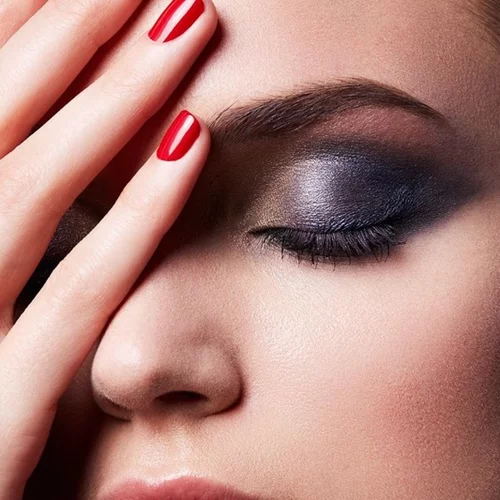 Η beauty editor σε σώζει από μια ακόμα κακή αγορά foundation!