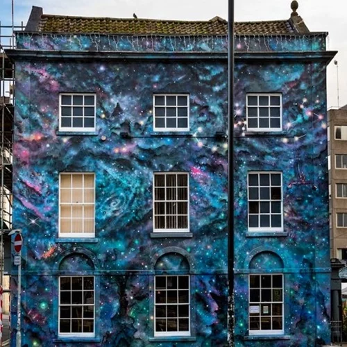 #StreetArt: 10 κτίρια που μεταμοφώθηκαν εντελώς με τη βοήθεια του graffiti