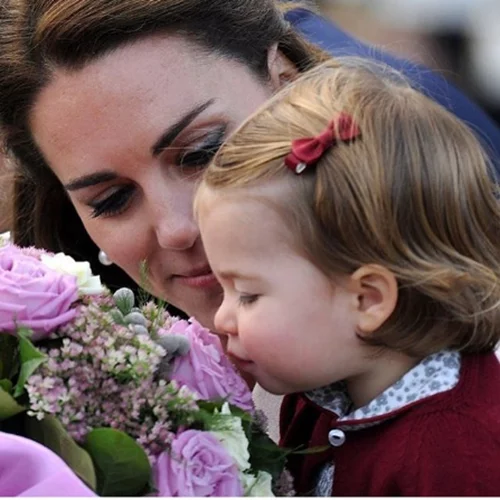 H πριγκίπισσα Σάρλοτ κλείνει τα δύο της χρόνια - Η φωτογραφία που δημοσίευσε το παλάτι