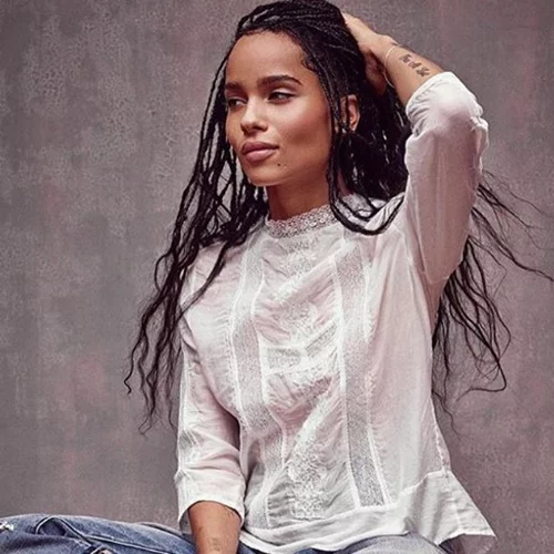 Η Zoë Kravitz είναι πλέον ξανθιά και έχει κοντά μαλλιά!