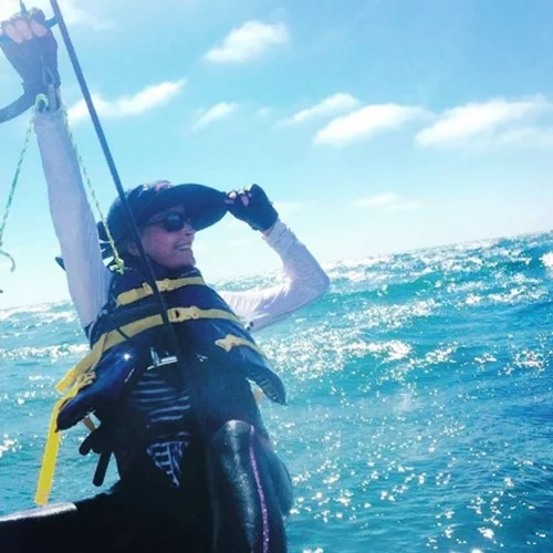 Η Χολιγουντιανή ηθοποιός βρίσκεται στην Ελλάδα και δε σταματά τις αναρτήσεις