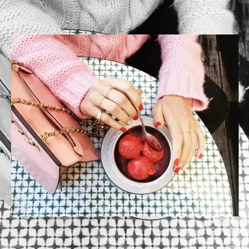 Αυτό το πουλόβερ φορούν ΤΩΡΑ οι αγαπημένες σου bloggers