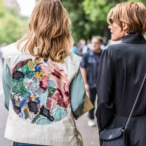 Fashion Week Street Style: 30+ εικόνες από τις Εβδομάδες Μόδας, που δεν έχεις ξαναδεί