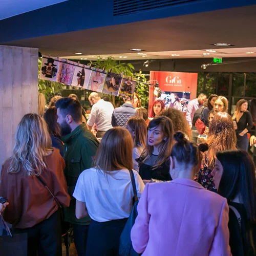 TommyXGigi: H ωραιότερη capsule συλλογή έφτασε στο κέντρο της Αθήνας