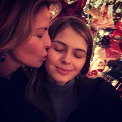 Αμαλία Κωστοπούλου: H selfie στο κρεβάτι της