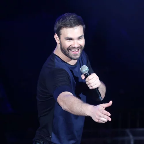 Γιώργος Σαμπάνης: Πρεμιέρα με τη σύντροφό του στο πλευρό του