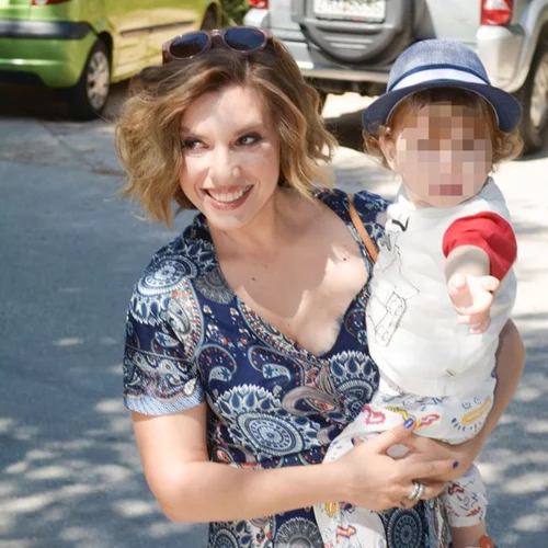 Σύλβια Δεληκούρα: Λιώσαμε! Αυτή είναι η πιο τρυφερή φωτογραφία του γιου της