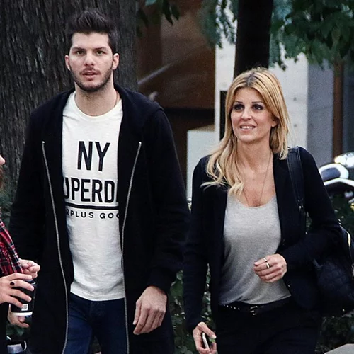 Έλενα Ράπτη - Λούκας Γιώρκας: Βόλτα στο Κολωνάκι