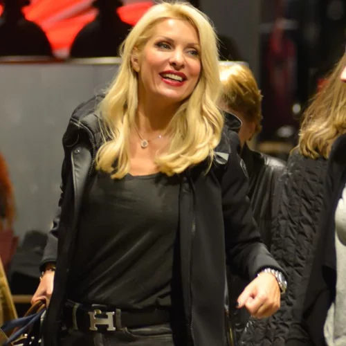 Ελένη Μενεγάκη: Για ψώνια στην Κηφισιά