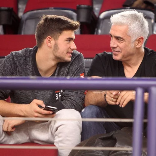 Αντώνης Νικοπολίδης: Δες τον 16χρονο κούκλο γιο του