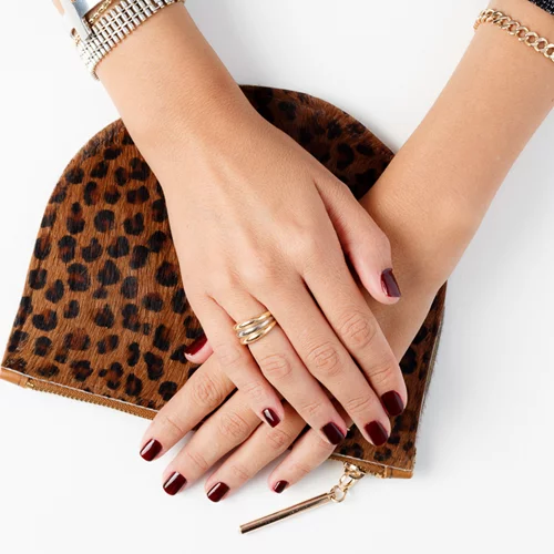 Το πιο hot χρώμα για τα νύχια είναι αυτό