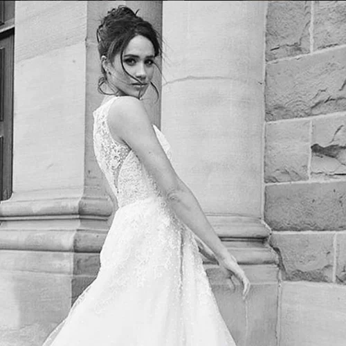 Meghan Markle: Για πρώτη φορά απαθανατίζεται έξω από το παλάτι