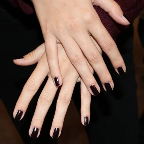 #maniMonday: Το nail contouring θα κάνει τα νύχια σου να φαίνονται πιο μακριά!