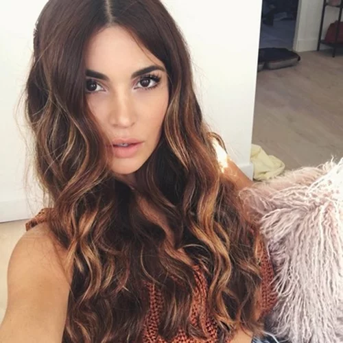 Αυτό είναι το μυστικό του 1' για να αποκτήσεις και πάλι υγιή και λαμπερά μαλλιά