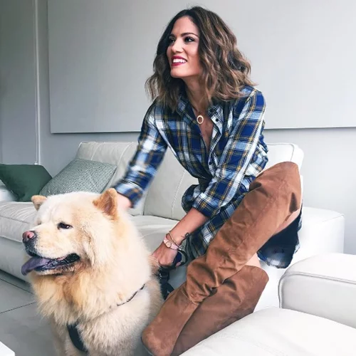 Αυτός είναι ο τρόπος να φορέσεις τις over the knee μπότες τώρα!