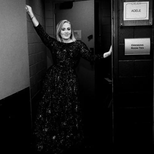 Adele: Ήταν πραγματικά αγνώριστη στο Halloween