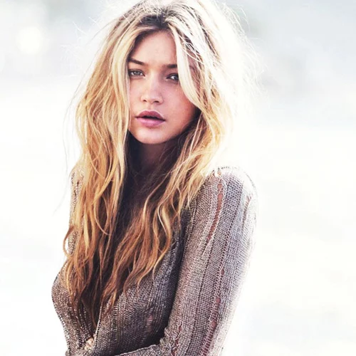 Gigi Hadid: Άλλαξε look και έγινε καστανή!