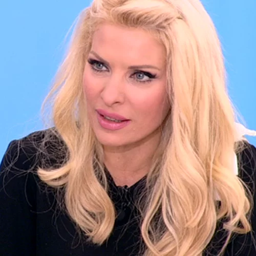 Ελένη Μενεγάκη: Η αναφορά στις εγκυμοσύνες της & το πρόβλημα που αντιμετώπισε