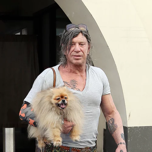 Man of God | Ο Mickey Rourke στην Ελλάδα για γυρίσματα