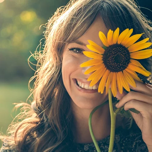 Εμπιστεύσου τα φυσικά καλλυντικά και δες την επιδερμίδα σου να μεταμορφώνεται!