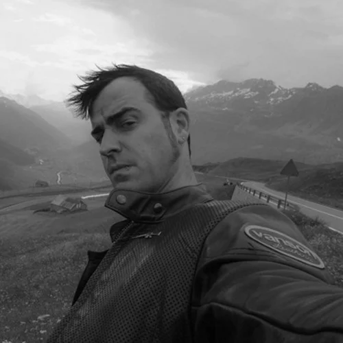 Justin Theroux: Επιτίθεται στον Brad Pitt με μια ανάρτηση στο Instagram