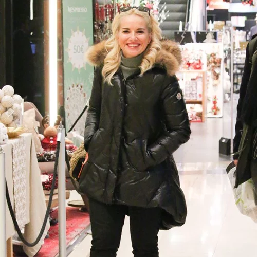 Μαρία Μπεκατώρου: Για ψώνια στα βόρεια προάστια