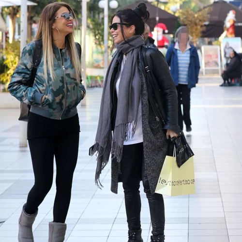 Ελένη Χατζίδου - Γεωργία Λαζοπούλου: Για shopping therapy στην Γλυφάδα