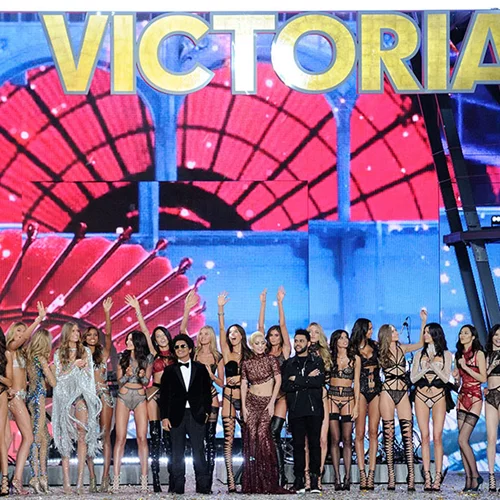 Victoria's Secret 2016: Οι ωραιότερες φωτογραφίες από το εντυπωσιακό lingerie show