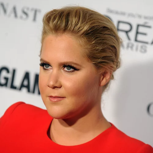 Amy Schumer |Μήπως είναι έγκυος στο πρώτο της παιδί;