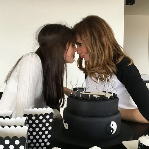 Instagram 2016: Ποιες φωτογραφίες των επωνύμων πήραν τα περισσότερα likes;