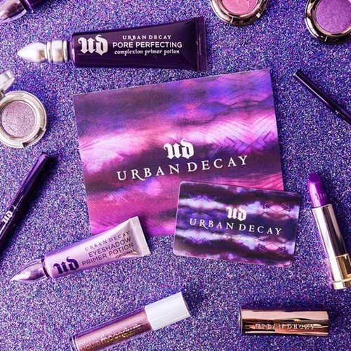 Ο Άγιος Βασίλης ήρθε νωρίς φέρνοντας μαζί του την Urban Decay!