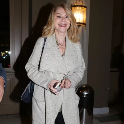 Έλλη Στάη: Πιο κλασάτη από ποτέ σε έξοδο με τον σύντροφό της