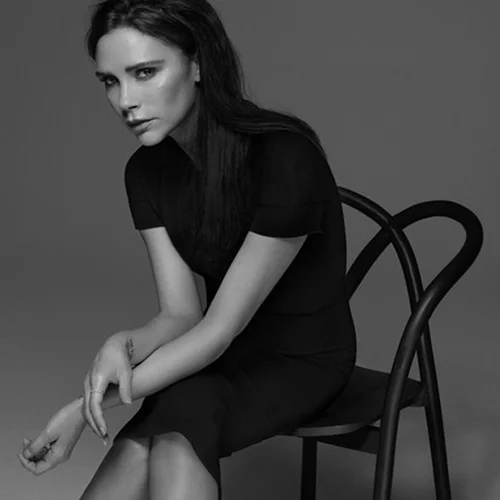 Victoria Beckham: Την είδαμε όπως δεν περιμέναμε!