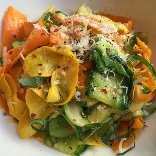 Η πιο νόστιμη μακαρονάδα δεν έχει ζυμαρικά! Δες τη συνταγή!