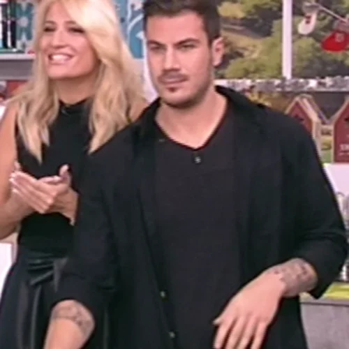 Φαίη Σκορδά: Η αδιάκριτη ερώτηση στον Άκη Πετρετζίκη που τον έφερε σε αμηχανία!