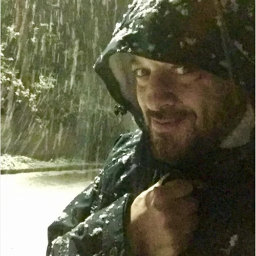 Ενθουσιάστηκαν οι Έλληνες celebrities με το χιόνι!