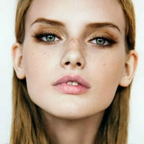 Τα 3 πιο hot μυστικά του μακιγιάζ που πρέπει να ξέρεις